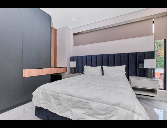 5 BEDROOM CLUSTER FOR SALE IN MORNINGSIDE